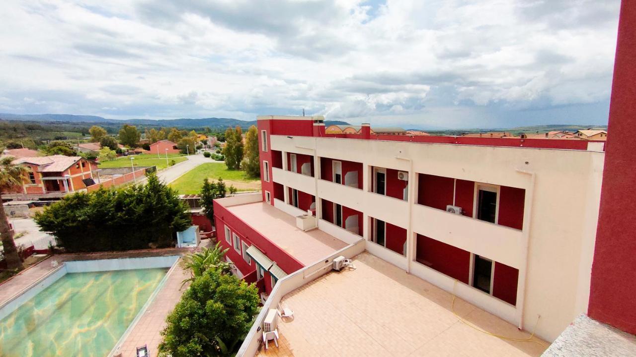 Hotel Mater Mediterranea Senorbi Dış mekan fotoğraf
